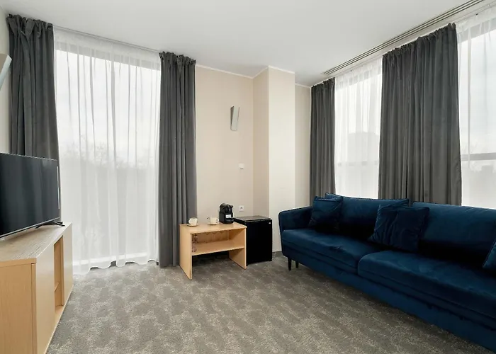 Lejlighed Functional With Ac Lechicka Very Berry By Renters Poznań