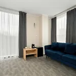Apartment Functional With Ac Lechicka Very Berry By Renters Posen