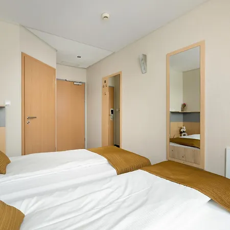 Functional With Ac Lechicka Very Berry By Renters Apartmán *