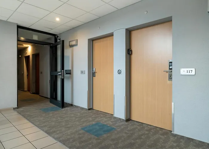 Functional With Ac Lechicka Very Berry By Renters * Poznan