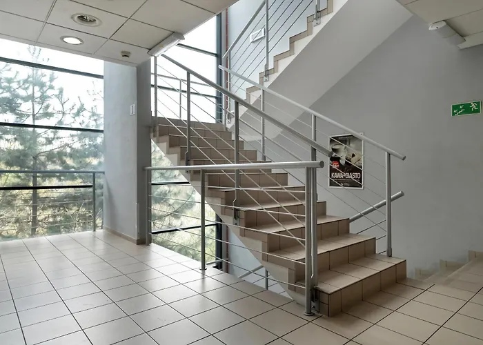 Functional With Ac Lechicka Very Berry By Renters Apartment *