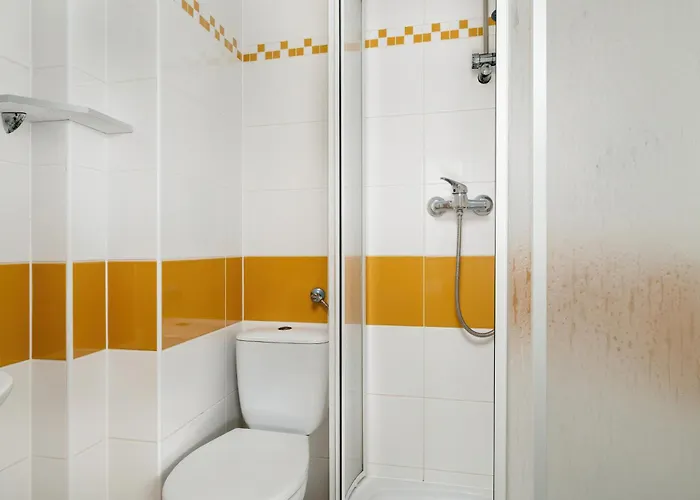 Functional With Ac Lechicka Very Berry By Renters * Poznan